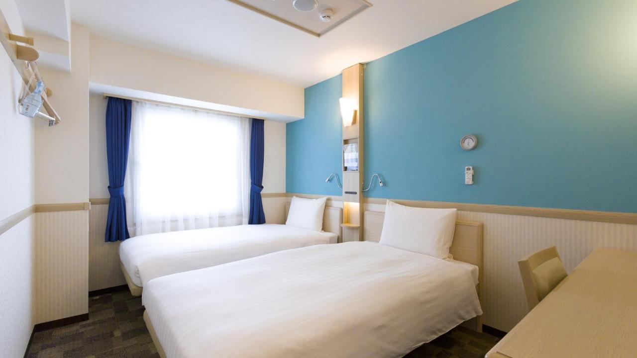 Toyoko Inn Hiroshima-Eki Stadium Mae Экстерьер фото